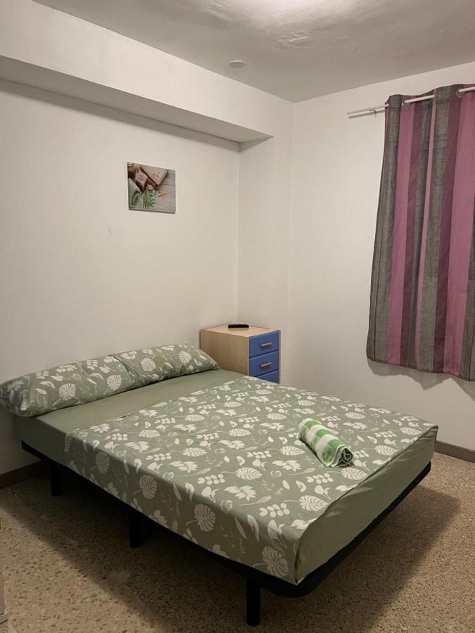 Pension La Parada Аликанте Экстерьер фото
