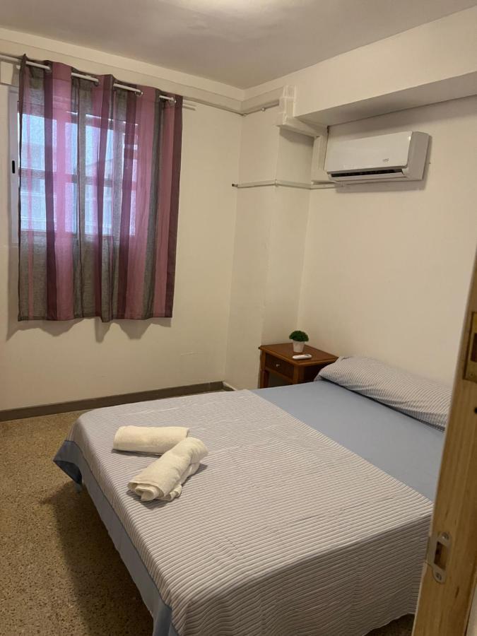 Pension La Parada Аликанте Экстерьер фото