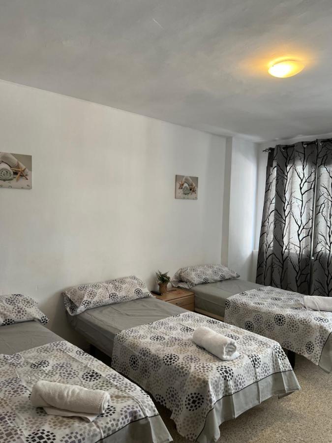 Pension La Parada Аликанте Экстерьер фото